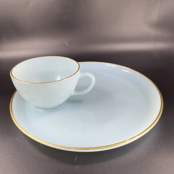 Anchor Hocking Fire King Blue Turquoise Lunch Snack Plate and Cup Set Vintage - Picture 15 of 15